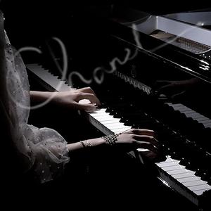 美女穿白丝给我操的免费视频
